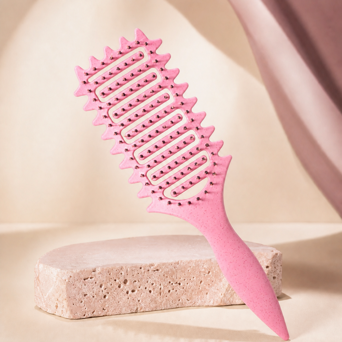 FlexCurl Detangling Brush in Deep Pink