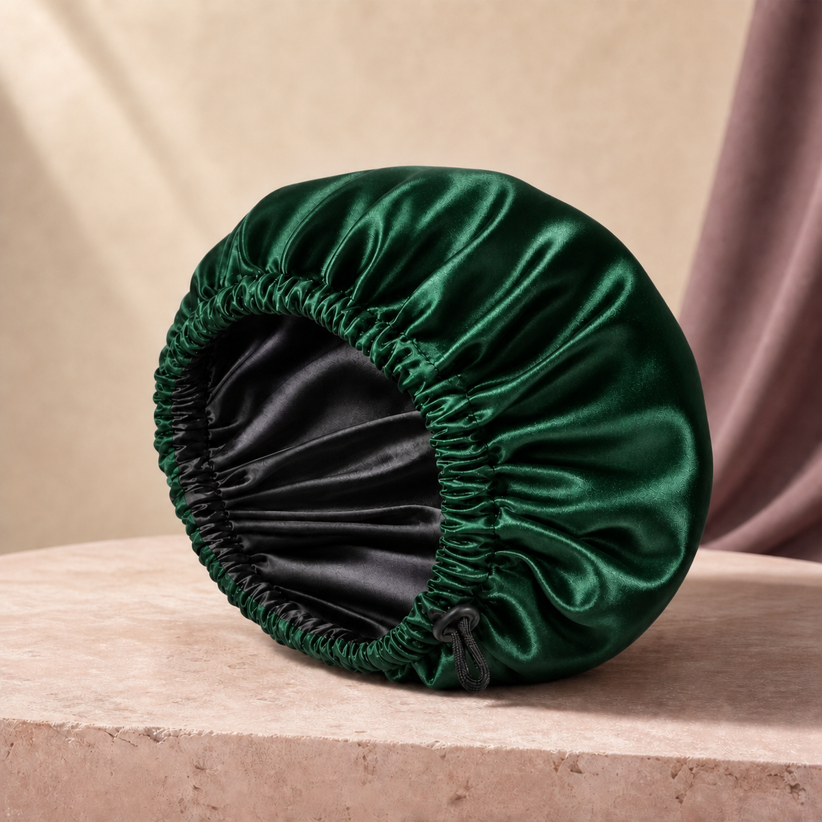 SatinCloud Adjustable Bonnet in Green & Black