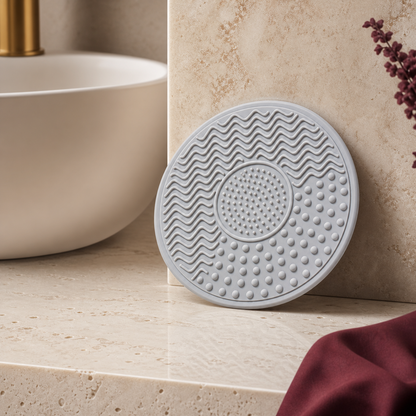 Textured Silicone Brush-Cleaning Mat - Vanity Lifestyle | Velvet Curl Beauty ZA